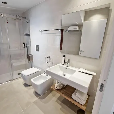 ゲストハウス Thaleia Dimora Di Pregio チェファル